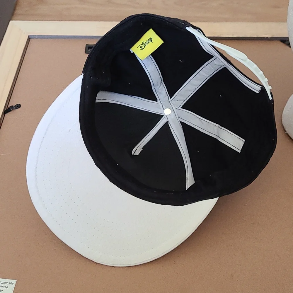 🎰 "777" 3/$21 Mickey Mouse Punch Hat - Picture 4 of 4